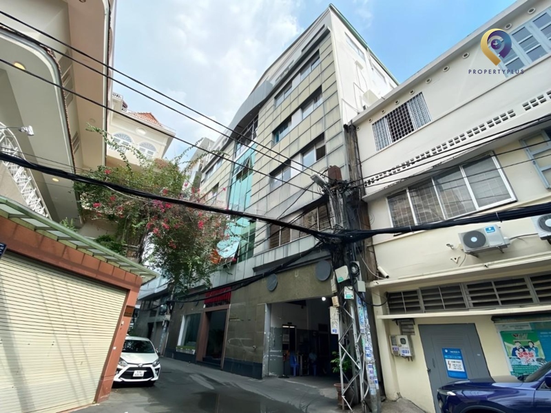 Thanh Niên Building